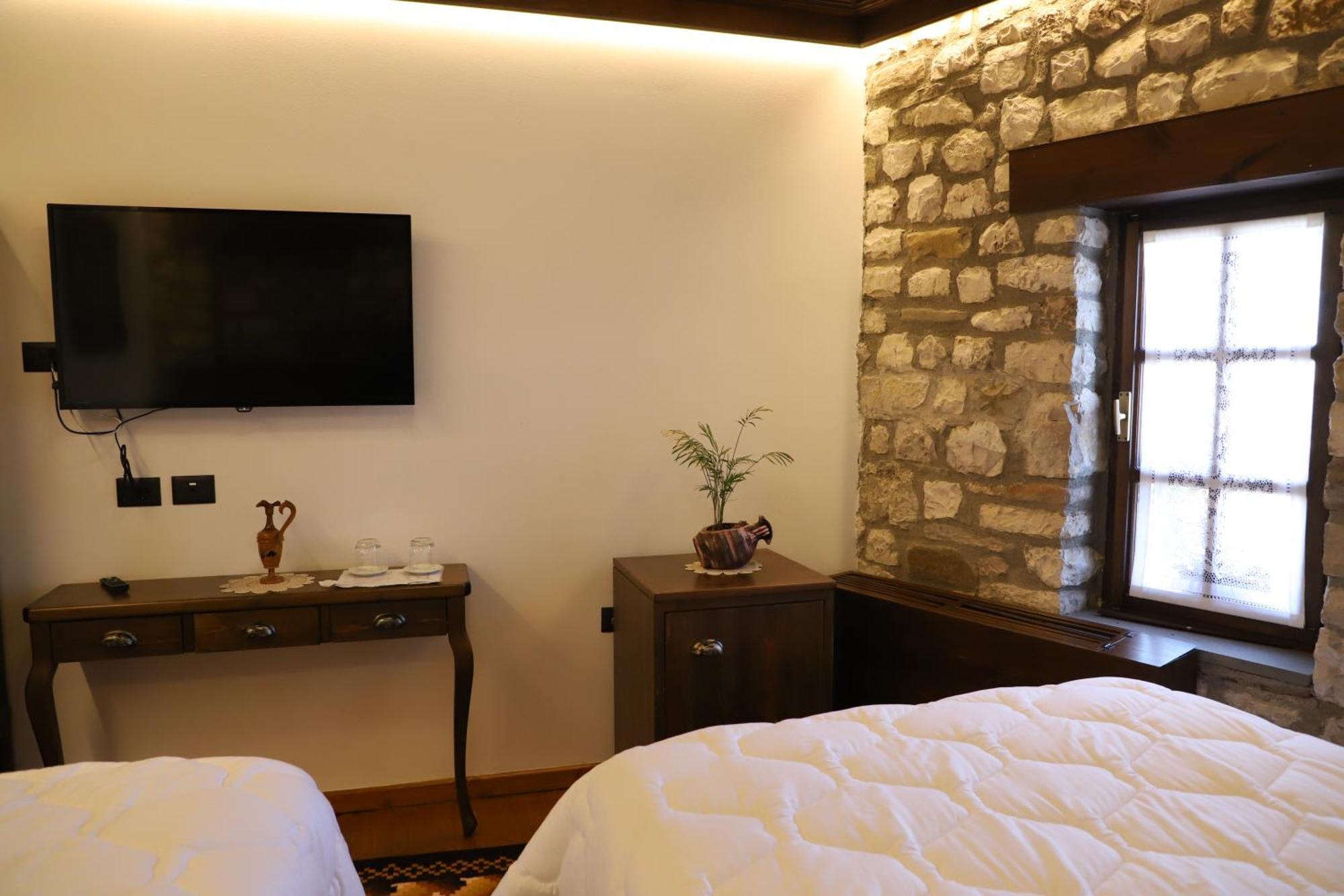 Villa Oda Tomori Berat Esterno foto