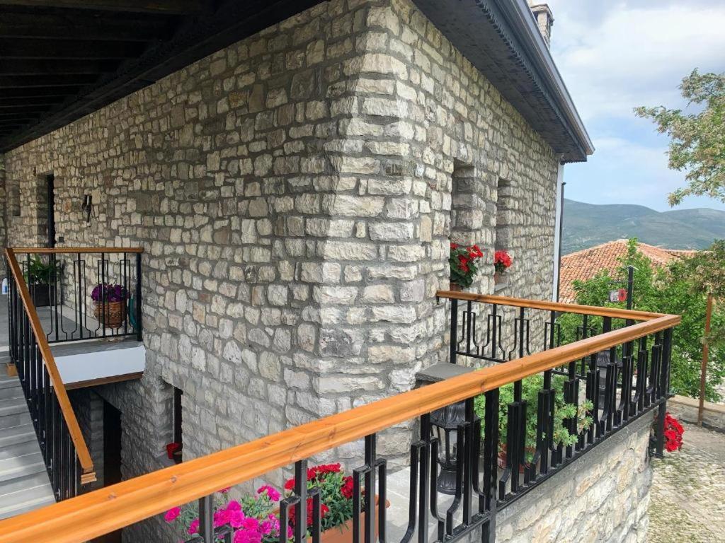 Villa Oda Tomori Berat Esterno foto