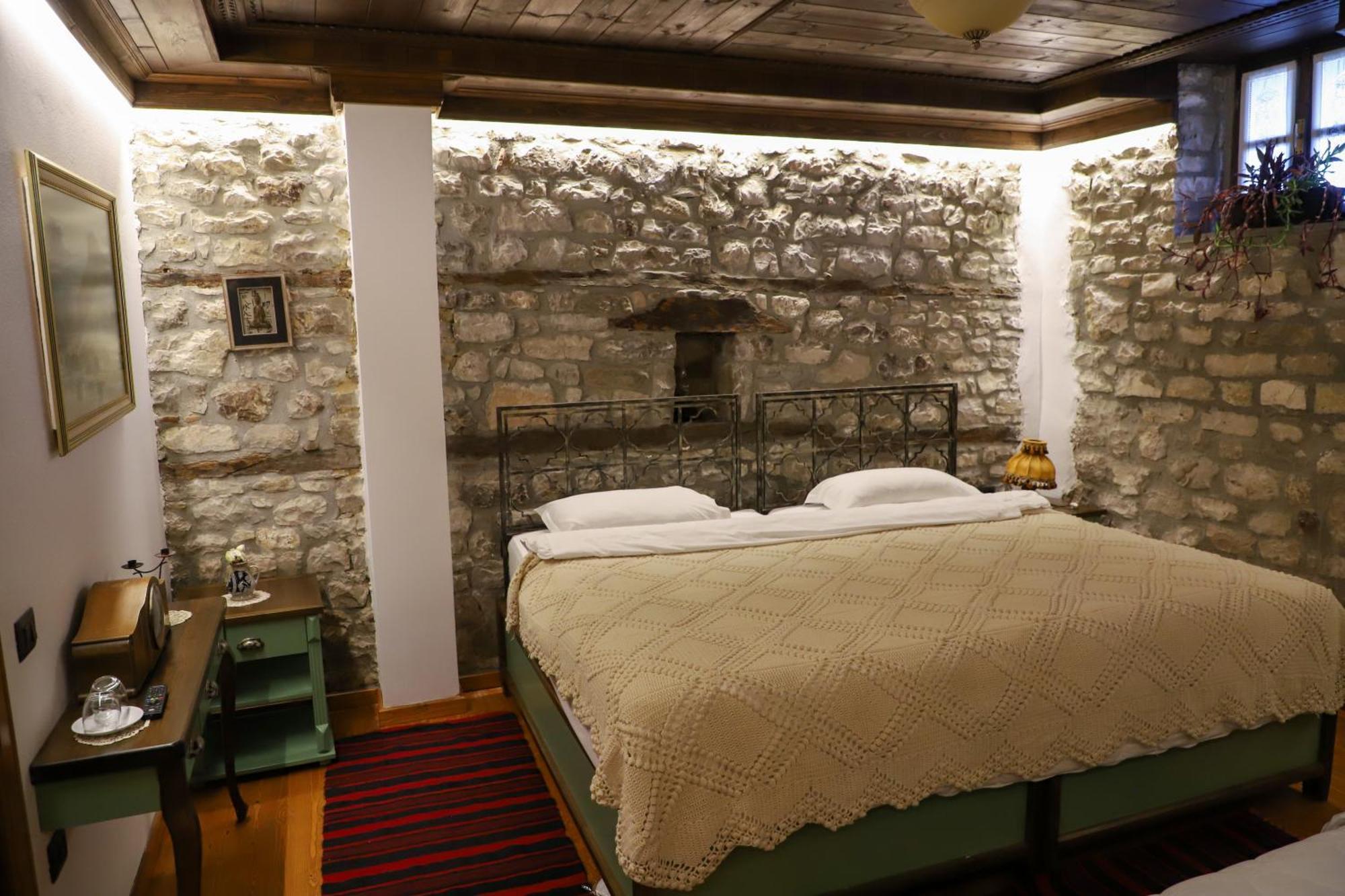 Villa Oda Tomori Berat Esterno foto