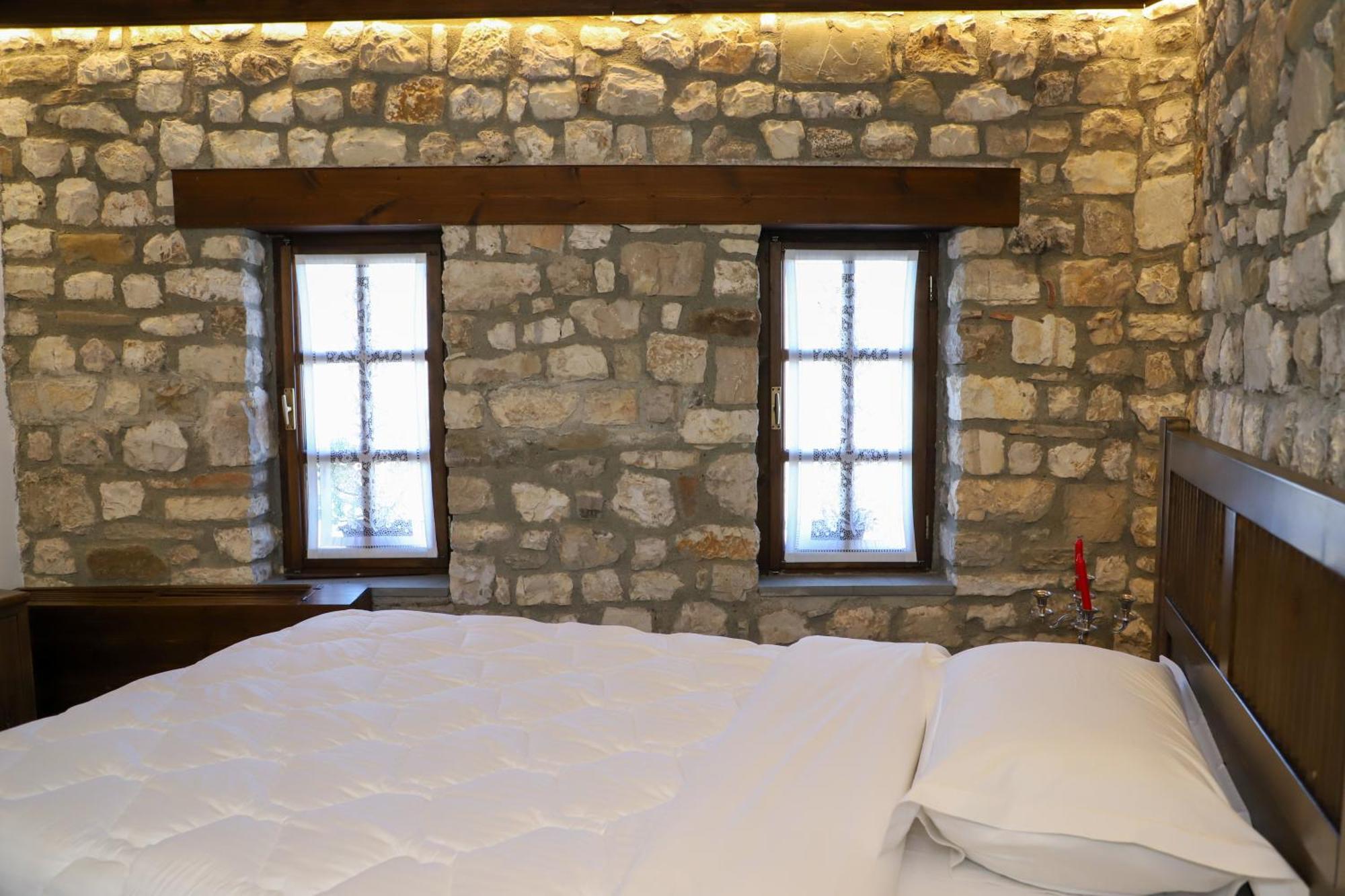 Villa Oda Tomori Berat Esterno foto